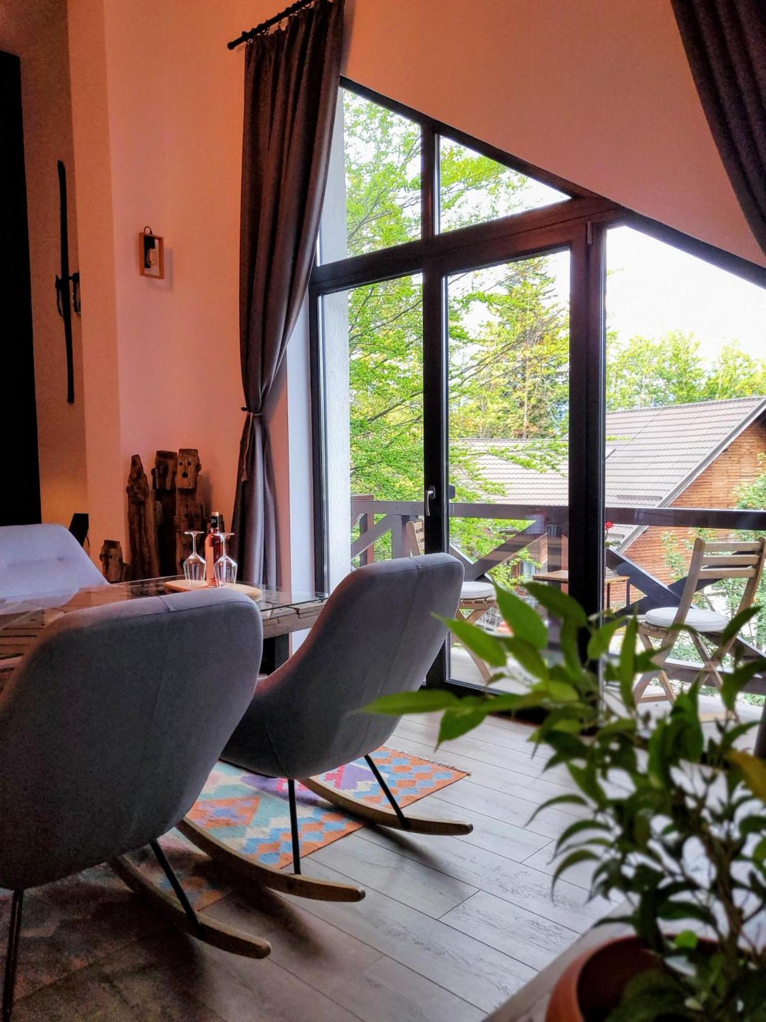 Casa Larisa Antonia Apartments Sinaia Esterno foto